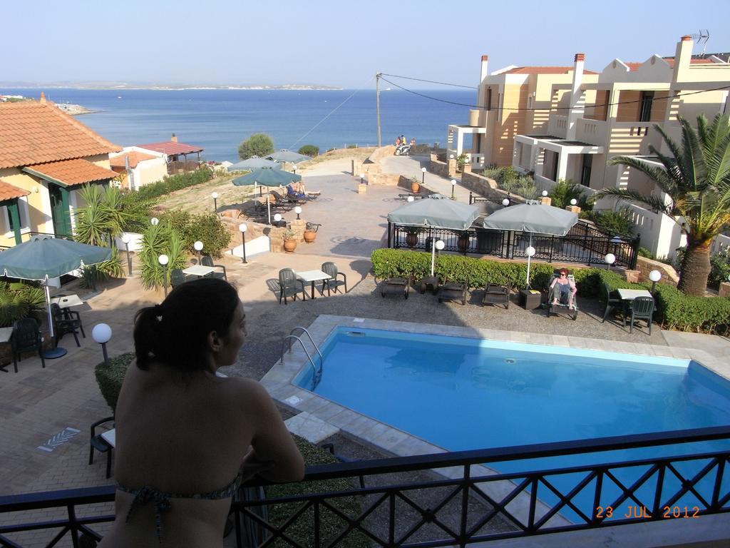 Sun Village Hotel Apartments Megás Limniónas Eksteriør bilde