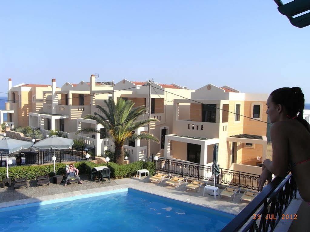 Sun Village Hotel Apartments Megás Limniónas Eksteriør bilde