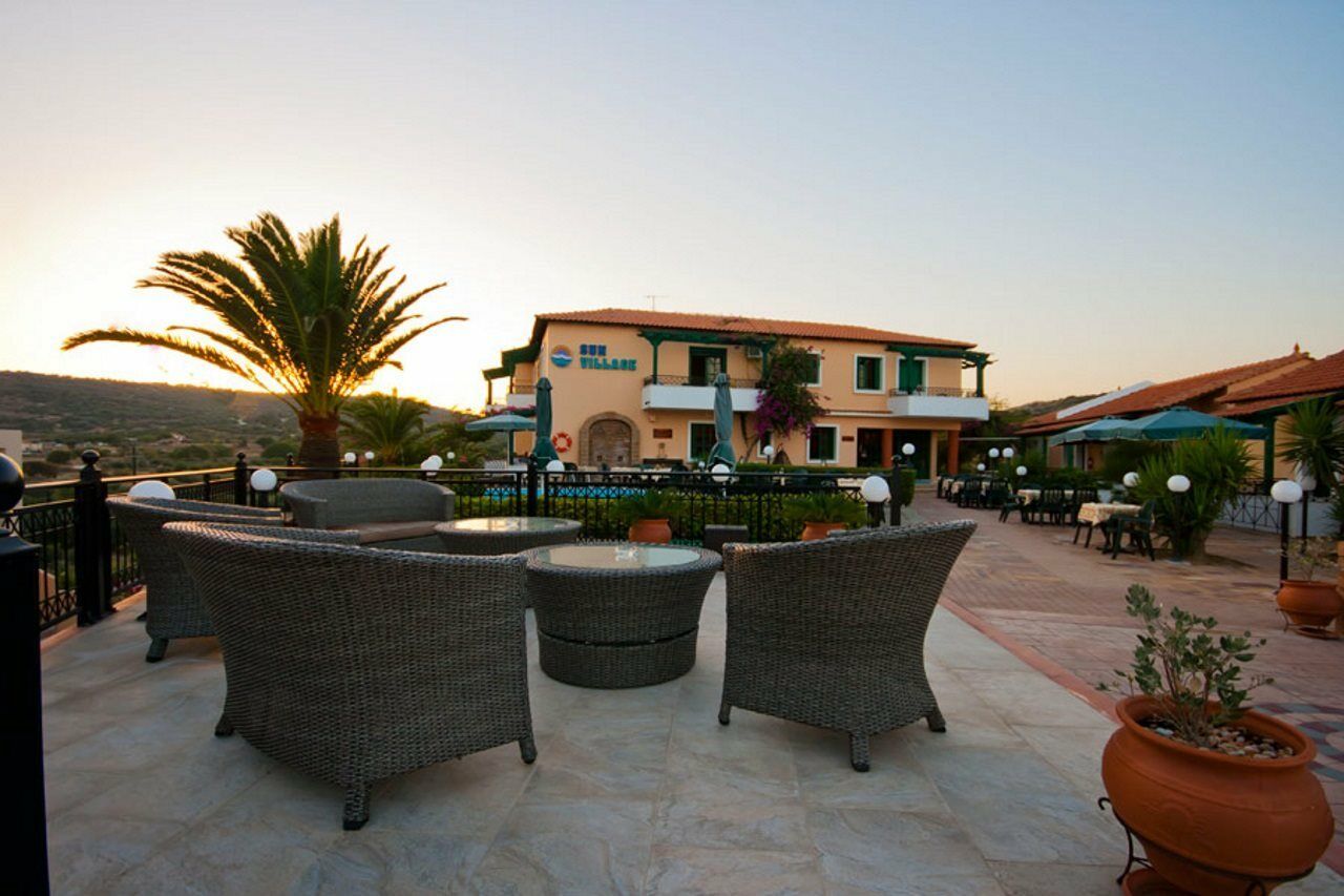 Sun Village Hotel Apartments Megás Limniónas Eksteriør bilde