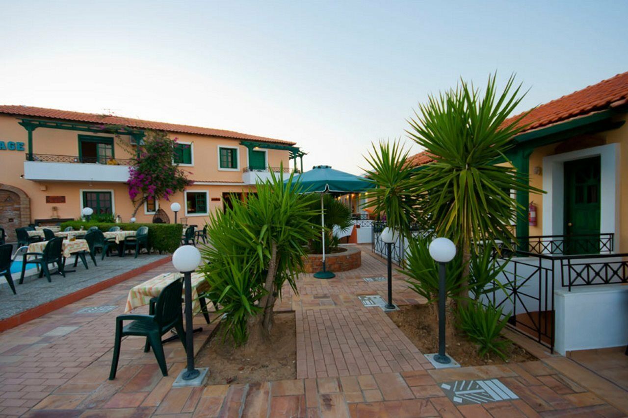 Sun Village Hotel Apartments Megás Limniónas Eksteriør bilde