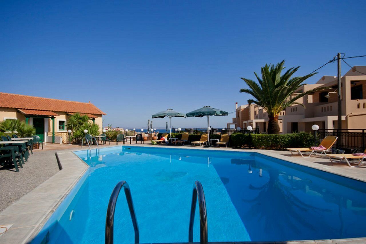 Sun Village Hotel Apartments Megás Limniónas Eksteriør bilde